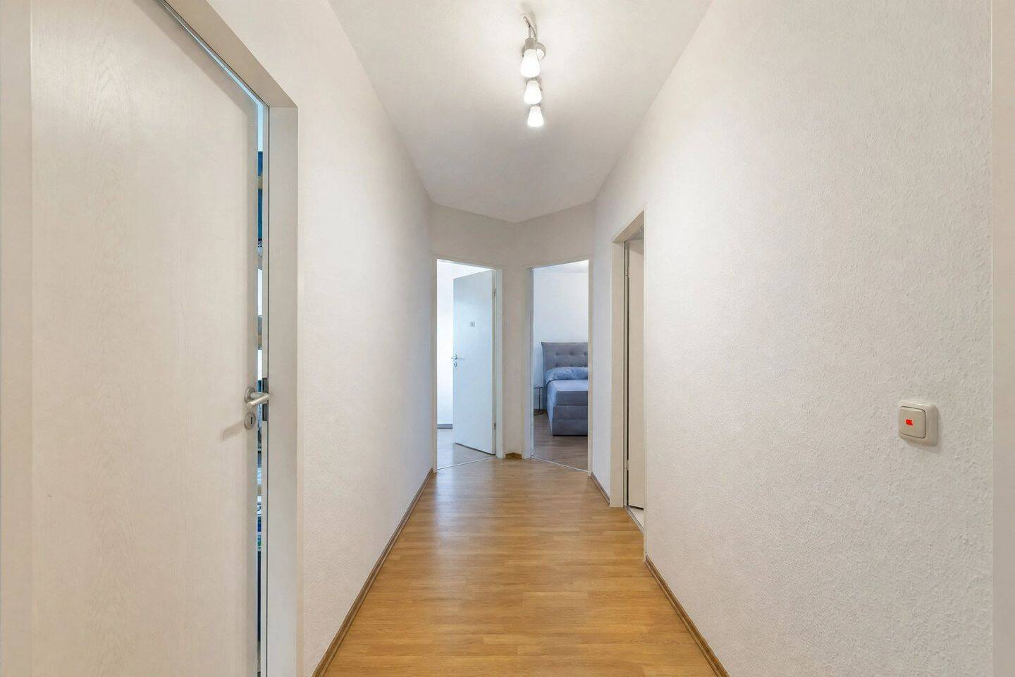Exklusive 3-Zimmer-Dachgeschosswohnung mit zwei Terrassen – Mainz – Vorschaubild 4