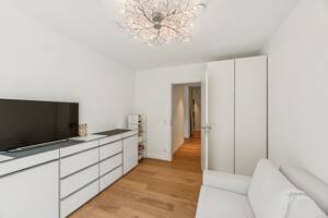 Hochwertige 4-Zimmer-Gartenwohnung in ruhiger Bestlage von Solln – 81479 München – Vorschaubild 9
