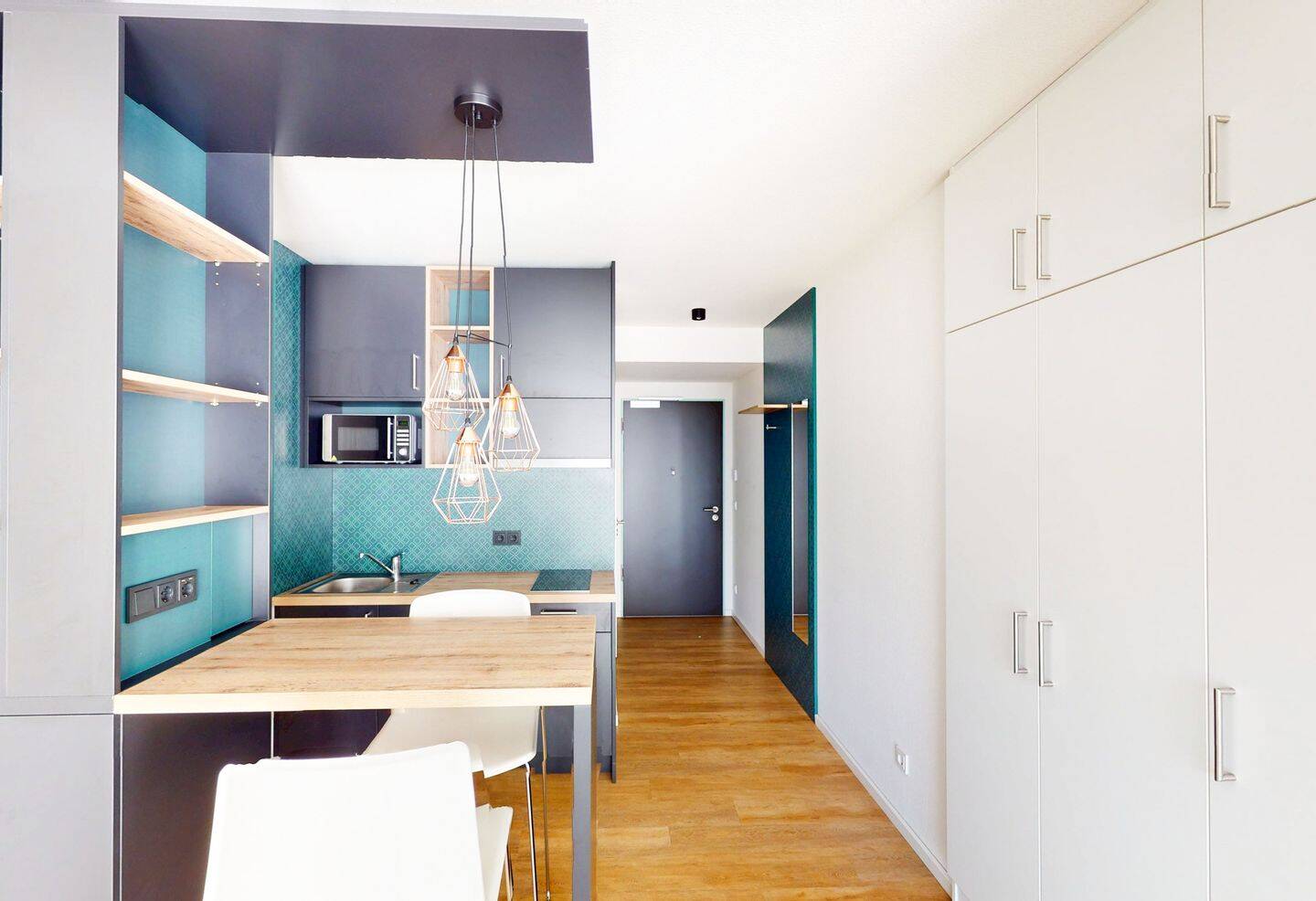Modern eingerichtete 1-Zimmer-Wohnung – Frankfurt am Main – Vorschaubild 5
