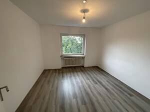 Charmante 3-Zimmer-Wohnung mit Balkon in Lübeck 67,16 m², 2. Etage rechts – 23566 Lübeck – Vorschaubild 3