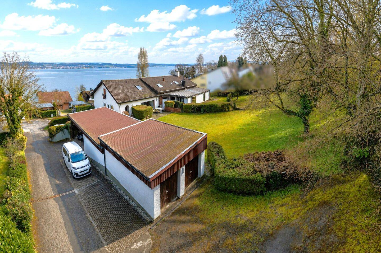9-Familienhaus in exklusiver Lage mit traumhaftem Seeblick auf parkartigem Grundstück in Dingelsdorf – Konstanz – Vorschaubild 3