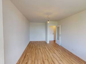 Raumwunder für Singles: Helles 1-Zimmer-Appartement mit Balkon – 24768 Rendsburg – Vorschaubild 2
