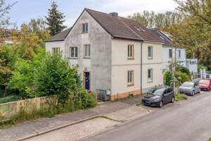 8 Zimmer & 3 Bäder - Vielseitiges Haus mit Dachterrasse in Urdenbach – 40593 Düsseldorf – Vorschaubild 3