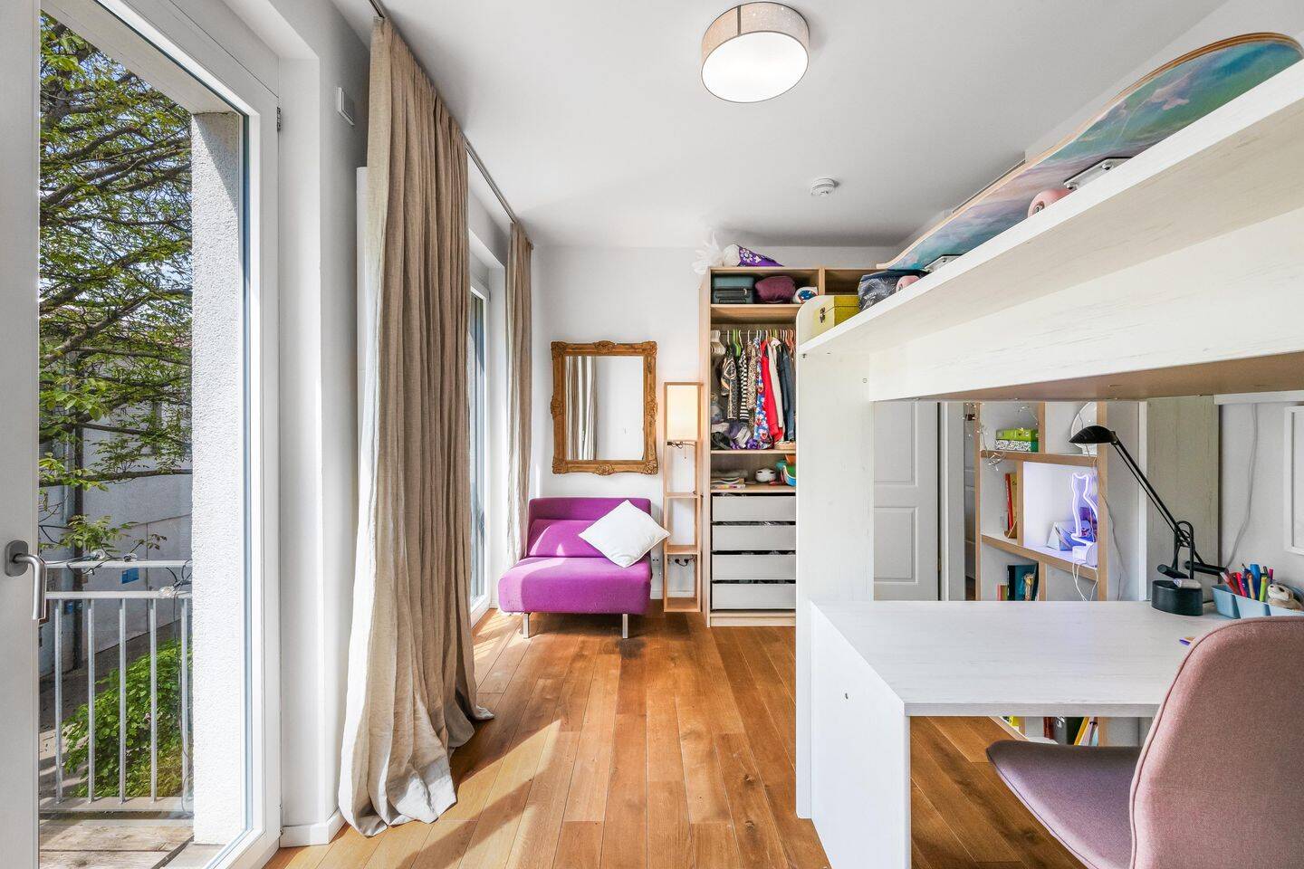 Repräsentatives Townhouse in malerischer Innenhoflage: Exklusives Wohnen im Stadtzentrum – München – Vorschaubild 8