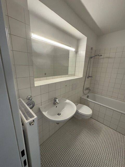 Wunderschön modernisierte 1-Zimmer-Wohnung im 4. Obergeschoss am Mexikoring in Hamburg (22297) – Hamburg – Vorschaubild 3