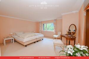 Edles Flair mit traumhafter Aussicht auf Baden-Baden / 4 Zimmer, 2 große Balkone und Kamin – 76530 Baden-Baden – Vorschaubild 7