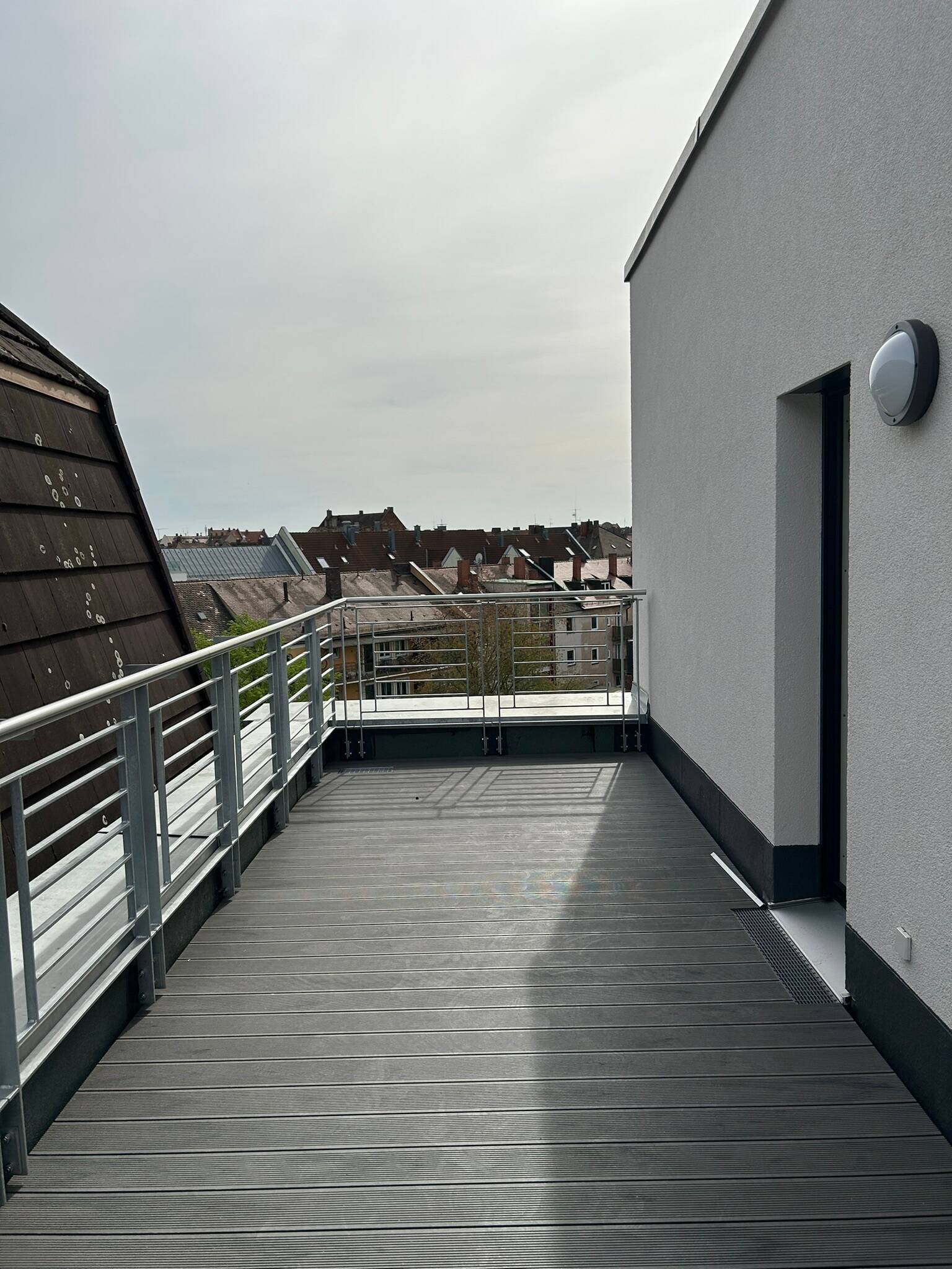 Neubau 2-Zimmer-Wohnung mit gehobener Innenausstattung mit EBK – Nürnberg – Vorschaubild 9