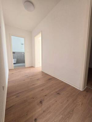 Frisch renovierte 2-Zimmer-Wohnung mit neuem Bad, Magdeburg Alte Neustadt (W20) – 39106 Magdeburg – Vorschaubild 4