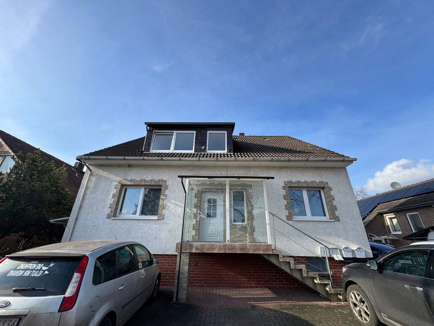 Ihr neues IMMOBILIEN QUARTIER: Attraktives Mehrfamilienhaus mit guter Rendite in Neustadt OT – Neustadt am Rübenberge – Bild 1 von 9
