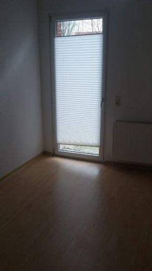 gemütliche 1 Zimmerwohnung mit Einbauküche, Terrasse und guter Verkehrsanbindung – 99086 Erfurt – Vorschaubild 9