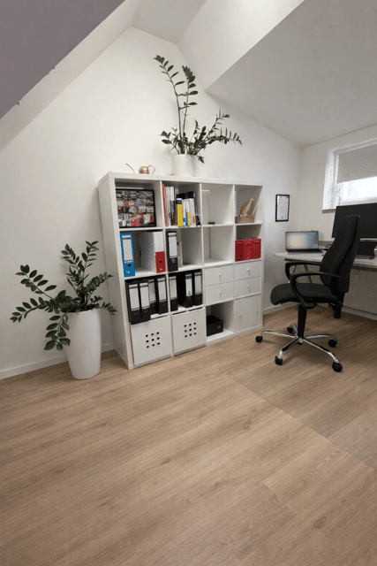 3-Zimmer-Galeriewohnung mit Balkon im charmanten Altbau am Südstadtpark Fürth – Fürth – Vorschaubild 6