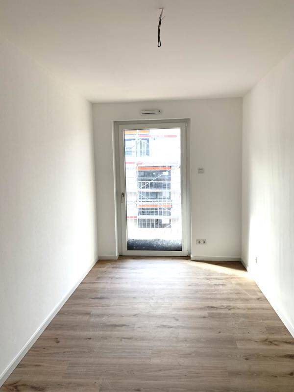 N-Schweinau: Erstbezug! Charmante, helle 3-Zi-Whg. (3.OG) mit EBK, Balkon, Aufzug und TG-SP – Nürnberg – Vorschaubild 8