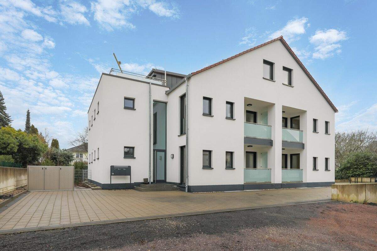 Exklusive Maisonette-Wohnung mit Dachterrasse - stilvoller Erstbezug
