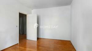 Bezugsfreie, lichtdurchflutete 2-Zimmer-Wohnung mit Balkon und Aufzug – 13359 Berlin – Vorschaubild 8