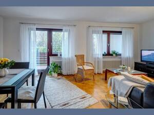 Möbliert: Helle 2-Zimmer Wohnung in Berg am Laim – 81671 München – Vorschaubild 3