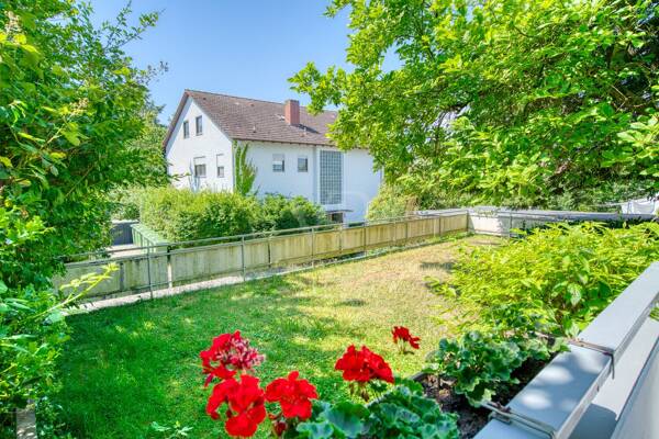Erdgeschosswohnung in 77654 Offenburg mit 135 m² kaufen