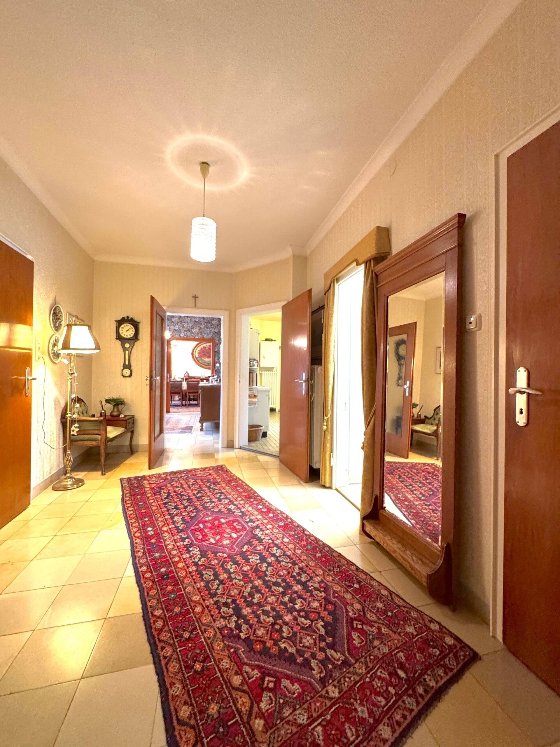 Ihr neues IMMOBILIEN QUARTIER: Imposanter Bungalow mit viel Potenzial in Bad Nenndorf – Bad Nenndorf – Vorschaubild 8