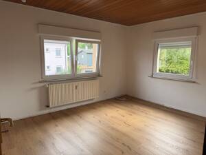 Erstbezug nach Kernsanierung | 3-Zimmer-Wohnung mit Balkon | Stuttgart-Feuerbach
