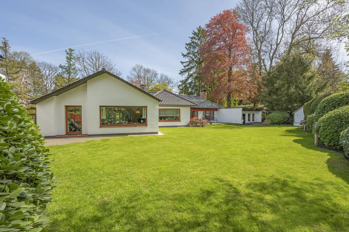 Großzügiger Bungalow in Zentrumsnähe – Hamburg – Vorschaubild 2
