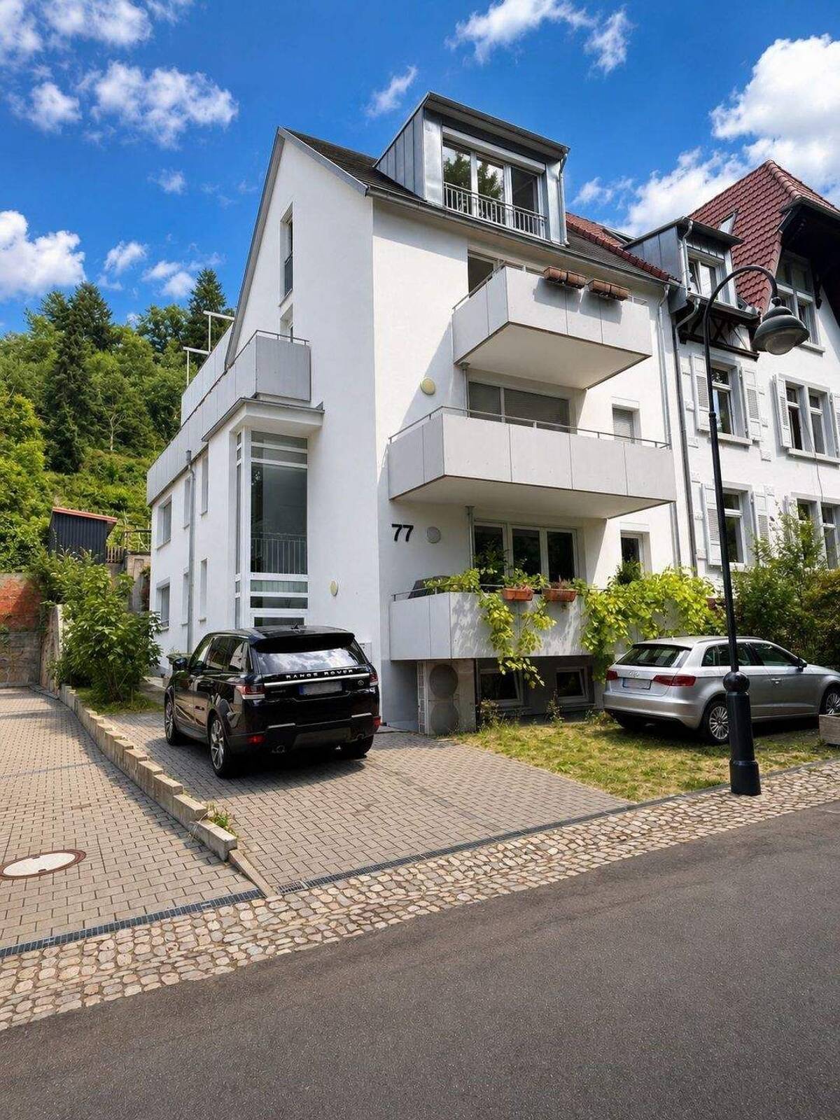 Modernes Wohnen auf zwei Ebenen – Exklusive Maisonettewohnung mit Dachterrasse in Freiburg-Herdern – 79104 Freiburg im Breisgau – Bild 1 von 9
