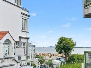 Top-Ferienapartment direkt an der Strandpromenade von Travemünde - Ostseeblick inklusive