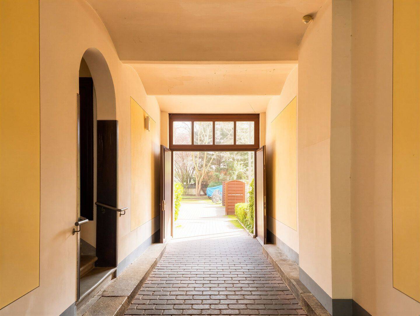 Freiwerdend I Balkon I Einbauküche I Wannenbad – Leipzig – Vorschaubild 8