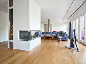 UNIKAT - LUXUSPENTHOUSE MIT BLICK IN DEN HOFGARTEN – 40211 Düsseldorf – Vorschaubild 5