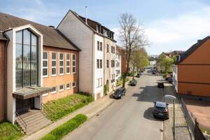 Charmantes Mehrfamilienhaus mit 5 Wohneinheiten - voll vermietet & kernsaniert – 45141 Essen – Vorschaubild 1