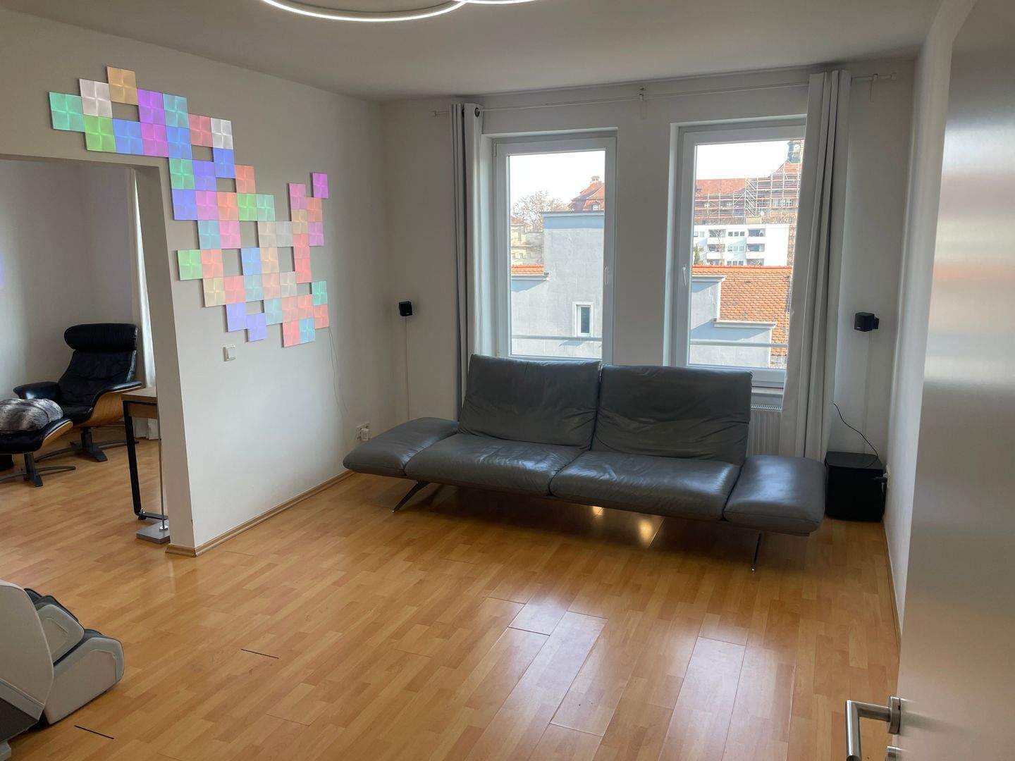 ++Provisionsfrei++ Viel Platz zum Entfalten: Moderne 5-Zimmer-Wohnung. mit Sonnenbalkon – Nürnberg – Vorschaubild 4
