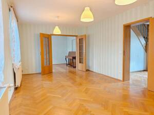 Gepflegtes Einfamilienhaus mit großem Garten und Doppelgarage in Dresden-Hellerau – 1109 Dresden – Vorschaubild 3