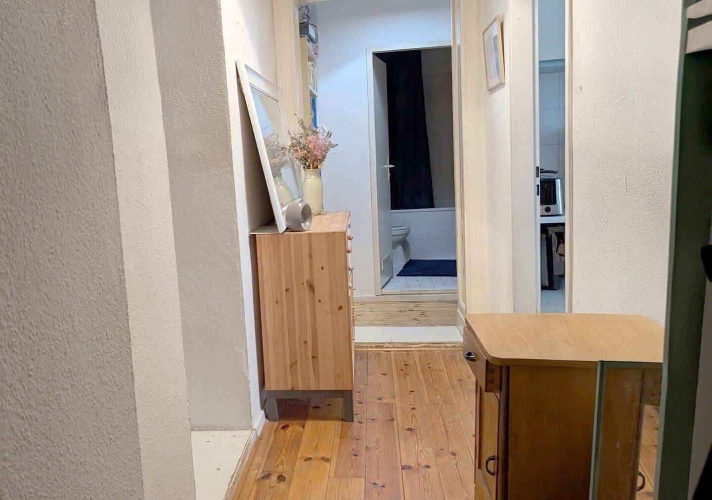 Kreuzberger Kiez: 2-Zimmer-Wohnung zum Selbstbezug, sanierter Altbau, Dielenboden, provisionsfrei – Berlin – Vorschaubild 8