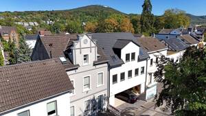 Wohnen wie im Einfamilienhaus – in Rheinnähe mit 2 Dachterrassen und Siebengebirgsblick