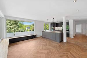 Kernsaniertes Penthouse am Park – Design, Dachterrasse & Tiefgarage inklusive – 27580 Bremerhaven – Vorschaubild 4
