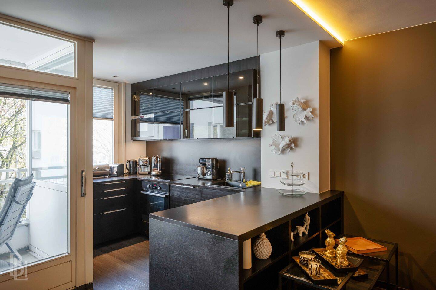 City-Chic in Schöneberg: Exklusive 3-Zimmer-Wohnung mit Balkon – Berlin – Vorschaubild 5