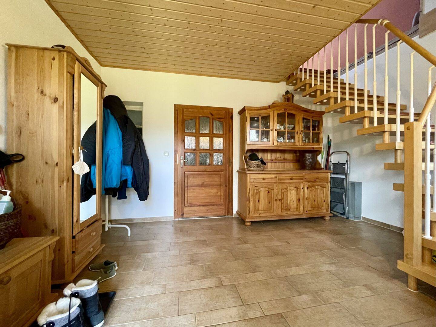 Raum für Mensch und Tier - liebevoll-saniertes Bauernhaus in idyllischer Lage, provisionsfrei! – Thiendorf – Vorschaubild 3