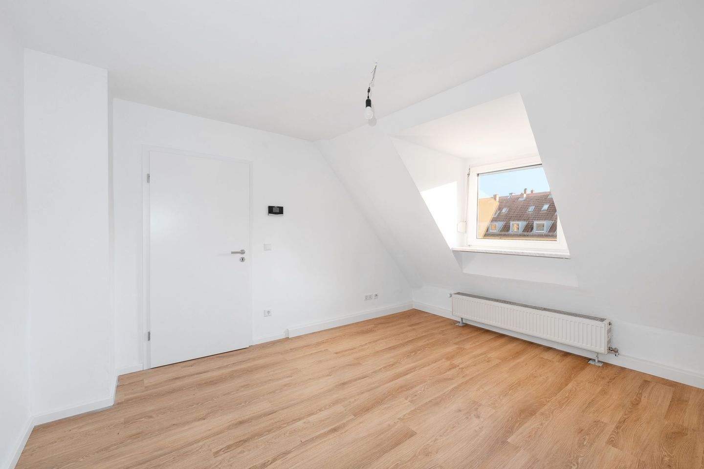 Charmante 3-Zimmer-Wohnung – modernisiert und zentrumsnah mit sehr guter Anbindung – Nürnberg – Vorschaubild 3