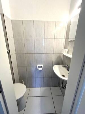 Helle 2-Zimmer-Wohnung mit Tiefgaragenstellplatz in ruhiger Wohnlage – 22175 Hamburg – Vorschaubild 8