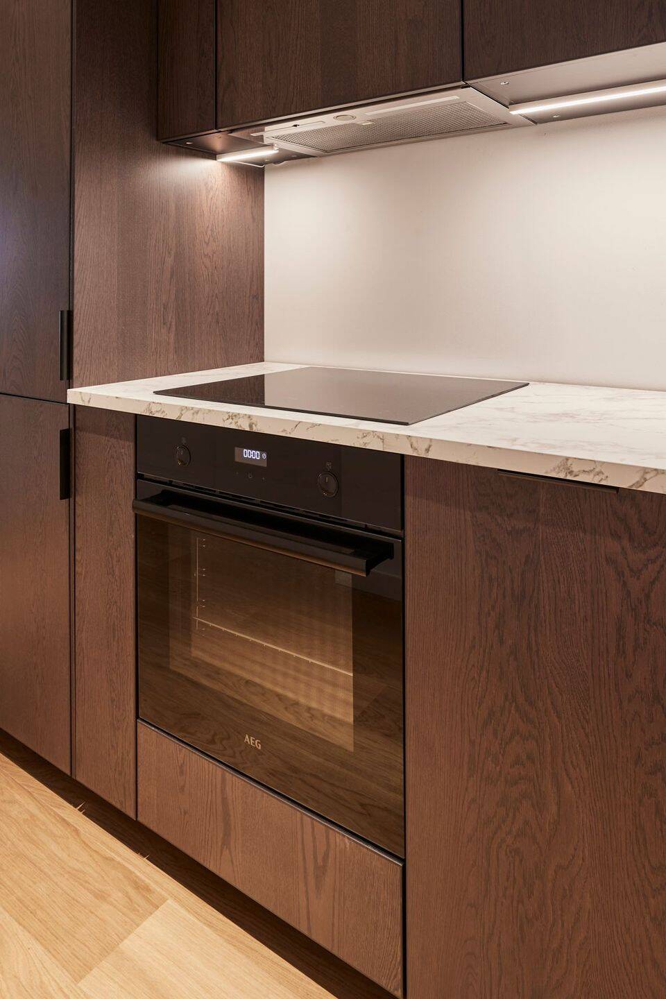 Erstbezug nach Sanierung - 3 Zimmerwohnung mit Balkon direkt zwischen Kudamm und dem Tiergarten – Berlin – Vorschaubild 6