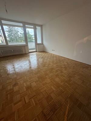Helle, komplett sanierte 2-Zimmer-Wohnung (3. OG) im Neubauzustand – Sieglitzhof, Erlangen