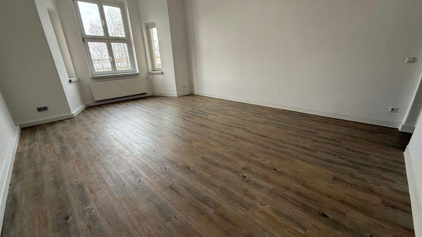 Zzgl. EBK - WG-gerecht - moderner Bodenbelag + Innentüren - 1.OG u.v.m. – Chemnitz – Vorschaubild 7