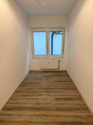90 m² im Erdgeschoss suchen neue Mieter!!! – 44309 Dortmund – Vorschaubild 3