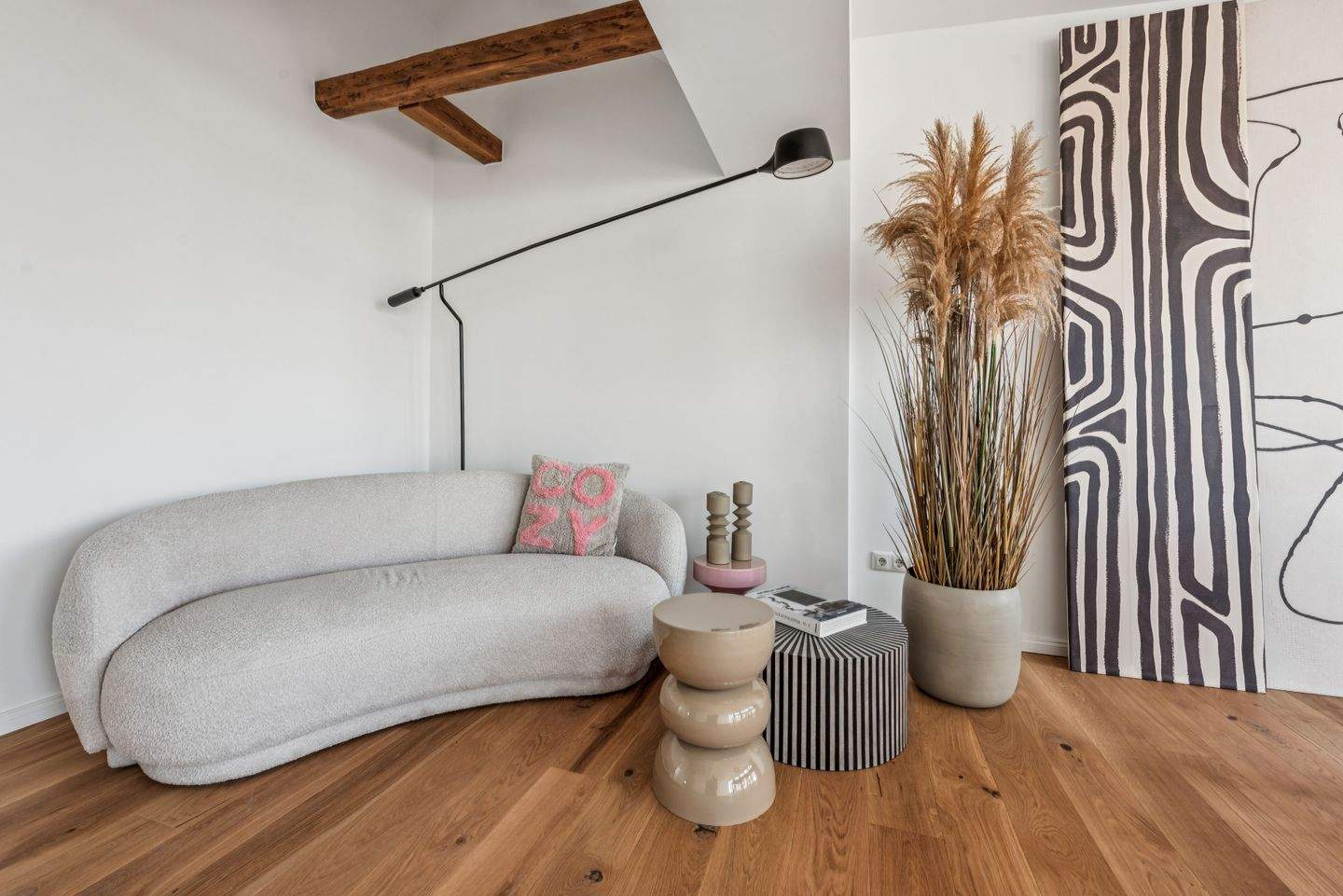 ALTBAUFLAIR NEU - DACHGESCHOSSWOHNUNG MIT DACHTERRASSE IM KATHARINENVIERTEL – Osnabrück – Vorschaubild 6