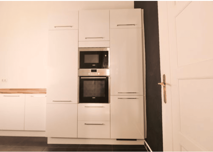 BEGEHRTER ALTBAU-CHARME - BELIEBTE LAGE NAHE LIETZENSEE - HOLZDIELEN, FISCHGRÄTPARKETT & STUCK – Berlin – Vorschaubild 6