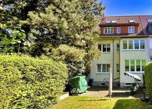 Gepflegtes 3-Familienhaus in der Brühlervorstadt in Erfurt- Dachgeschosswohnung ab 01.02.2027 bezugsfrei – 99092 Erfurt – Vorschaubild 3