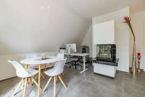 Traumhafte Penthousewohnung in grüner Lage - ohne Provision – 22587 Hamburg – Vorschaubild 3