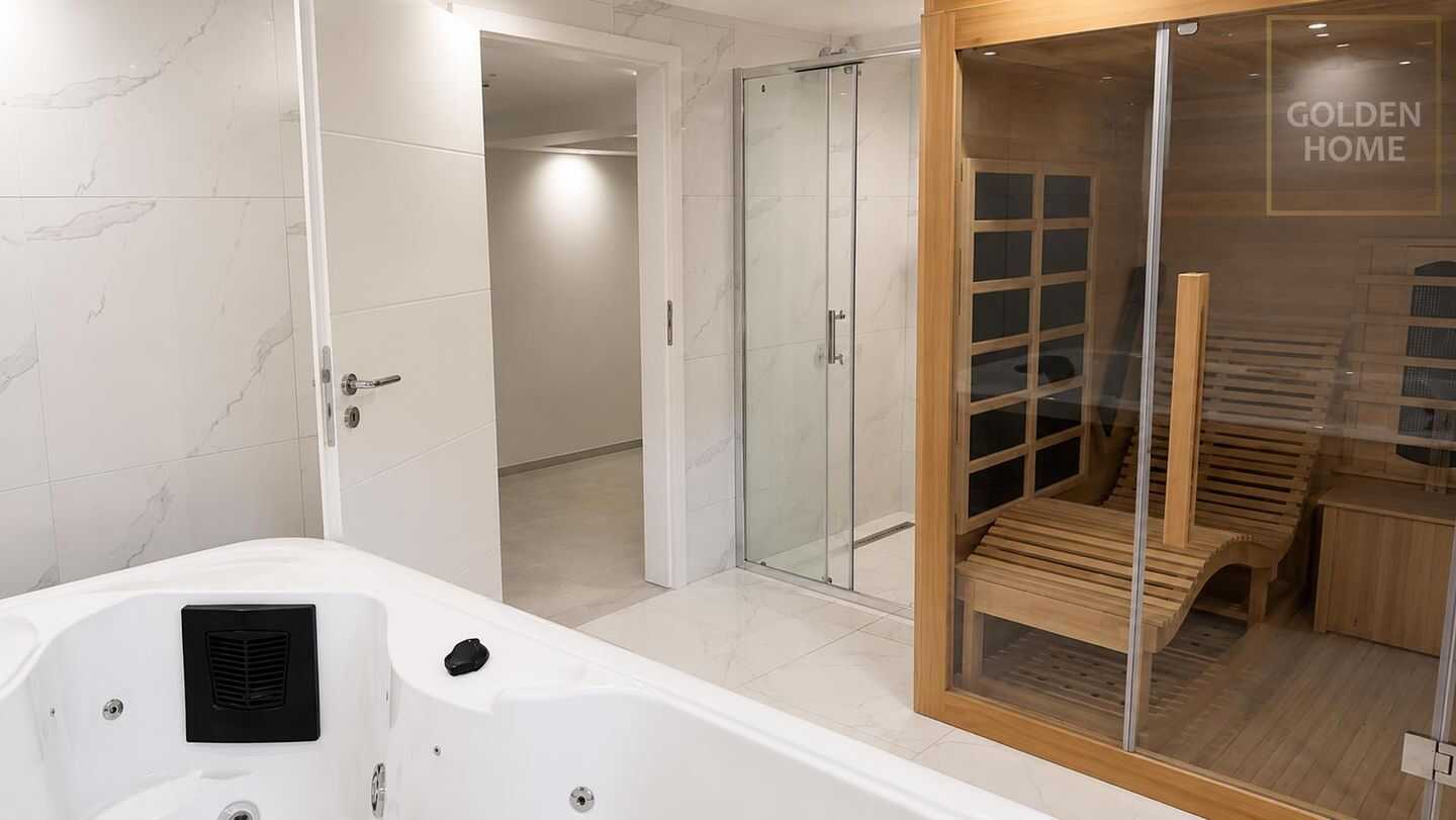 Wohnen auf höchstem Niveau - modernes Einfamilienhaus mit Wellness und Traumgarten
