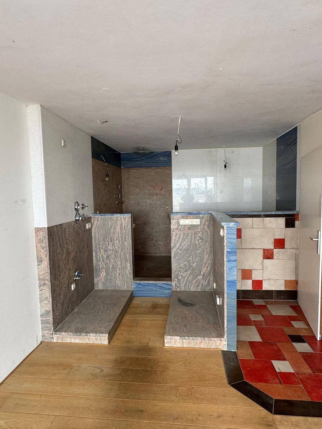 „Klein mit feiner Aussicht“: Helles 1-Zimmer Apartment mitten in Haidhausen! – München – Vorschaubild 4