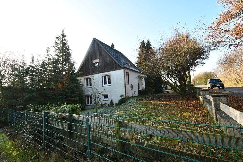 Helles, modernisiertes Haus in ruhiger Lage – Seefeld – Bild 1 von 9