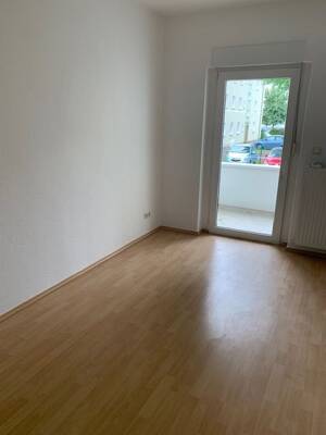 EG- Wohnung mit Balkon zu vermieten! – 39112 Magdeburg – Vorschaubild 8