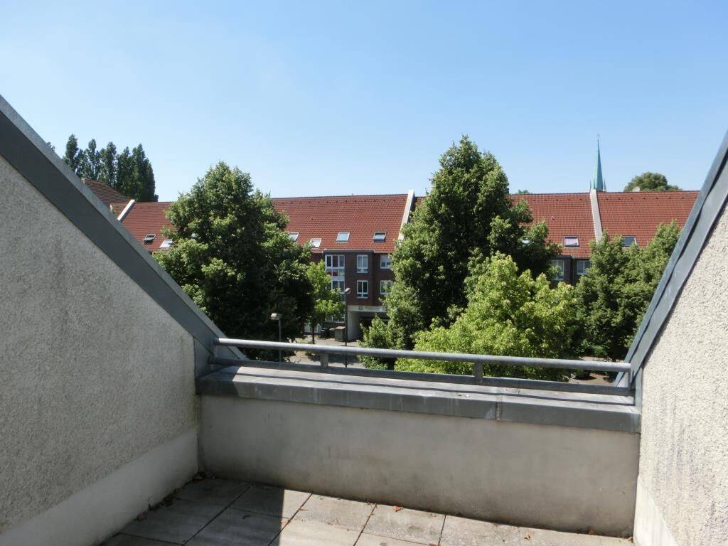TOP Eigentumswohnung mit Dachterrasse und Aufzug – Essen – Vorschaubild 2